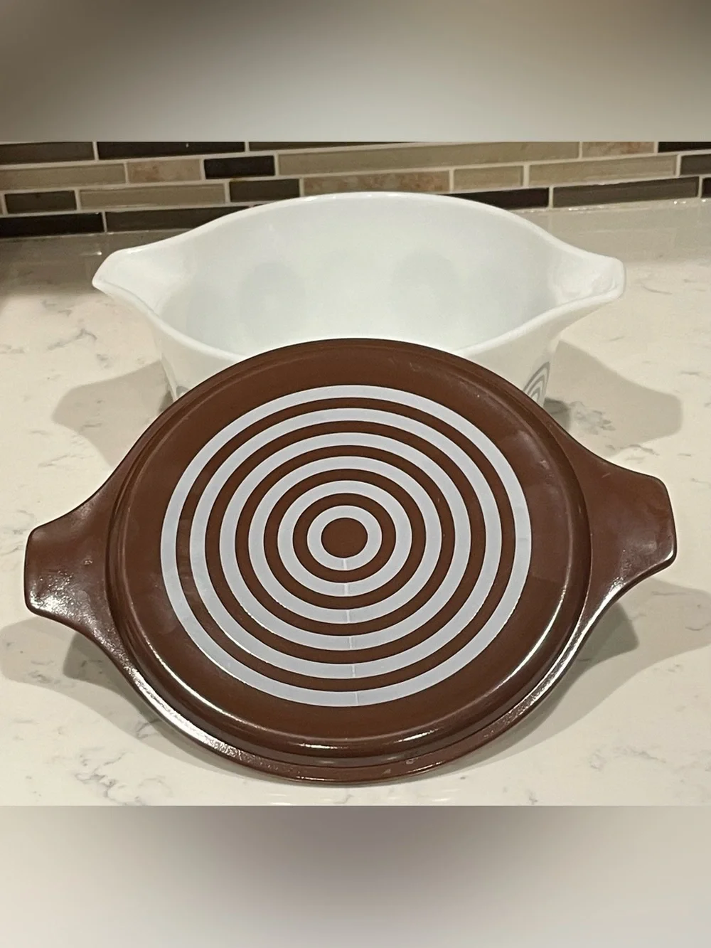 Vintage Salton Cosmopo Pyrex Casserole Dish with Lid Brown Swirl Pattern